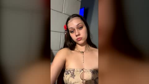 Snapshot of brattezz chatting on April 2026 12:11:02 AM brattezz online show from April 2026 12:11:02 AM