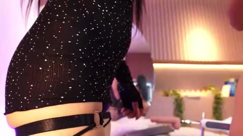 Bratz Luxxxury  online show from December 2025 07:07:01 PM