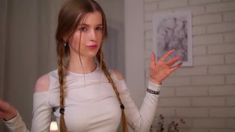 Eli online show from March 2025 03:31:01 PM