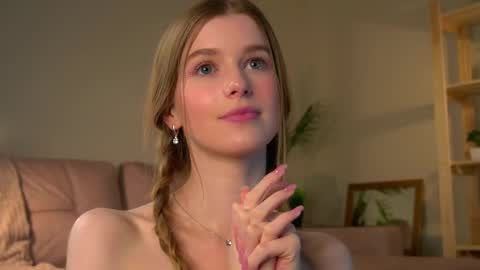 Eli online show from March 2025 11:09:02 PM