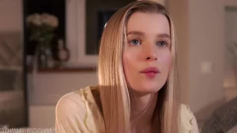 Eli online show from October 2025 10:18:02 PM