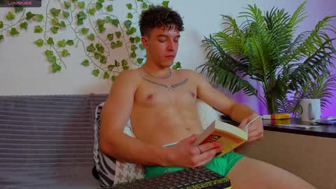 Johny Bravo online show from September 2025 04:18:01 PM