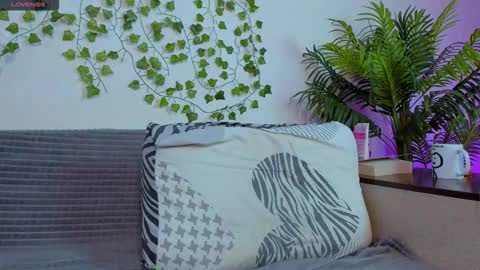 Johny Bravo online show from September 2025 12:51:01 PM