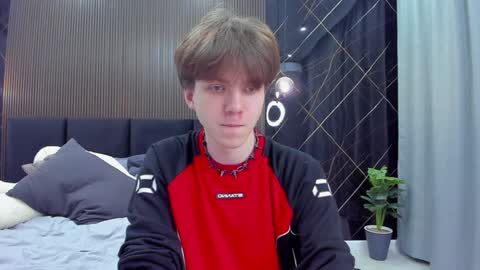 Brax online show from February 2025 08:21:01 PM