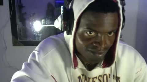 Snapshot of brayan1111x chatting on November 2025 01:26:01 AM brayan1111x online show from November 2025 01:26:01 AM