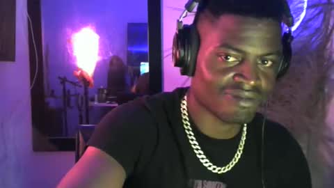 Snapshot of brayan1111x chatting on December 2025 10:41:02 PM brayan1111x online show from December 2025 10:41:02 PM