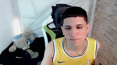 Snapshot of brayan_lopezz chatting on February 2025 03:47:01 PM BRAYAN online show from February 2025 03:47:01 PM