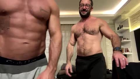 brazilianrippedcouple online show from May 2026 12:50:01 AM