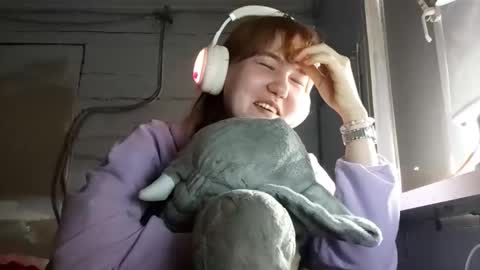 Snapshot of breannedevier chatting on February 2026 03:04:02 AM Dina online show from February 2026 03:04:02 AM