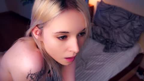 Mia Bunyard online show from March 2025 08:55:01 PM