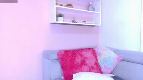 Bree  online show from March 2026 01:48:02 PM