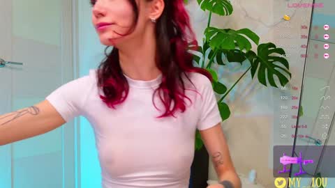 Ashley Dolce and Lou online show from March 2025 06:23:01 PM