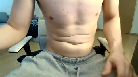 breezydicks online show from March 2026 09:30:01 PM