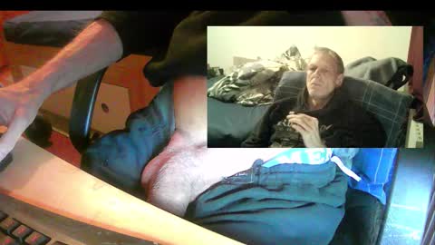 Snapshot of bremer64 chatting on November 2025 05:04:02 PM bremer64 online show from November 2025 05:04:02 PM