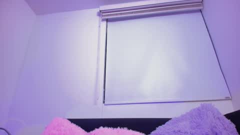 Brendita  online show from February 2025 02:37:02 PM