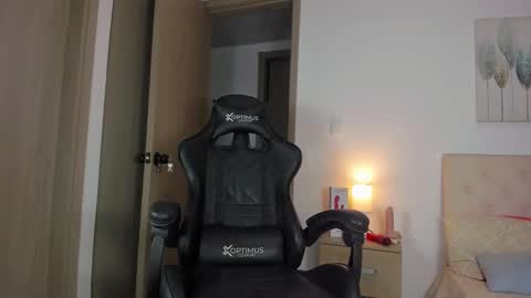 Brenda online show from January 2025 01:22:01 AM