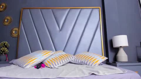 Brenda Time Schedule 0600 - 1400 GMT-5 online show from October 2025 10:56:02 AM