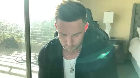 Snapshot of brettmycles chatting on December 2024 05:02:01 PM Brett Mycles online show from December 2024 05:02:01 PM