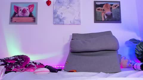 Bri cullen online show from February 2025 04:51:02 AM