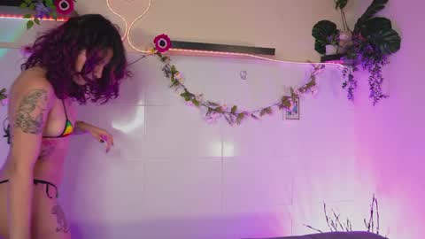 Bri cullen online show from October 2025 01:17:02 PM