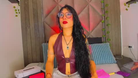 Snapshot of briaconner_ chatting on May 2026 02:49:02 AM B R I A online show from May 2026 02:49:02 AM