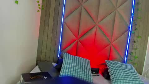 Snapshot of briaconner_ chatting on May 2026 02:51:02 AM B R I A online show from May 2026 02:51:02 AM