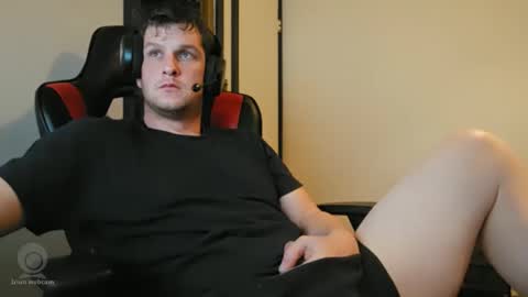 Snapshot of brian7891012 chatting on February 2026 09:35:01 PM brian7891012 online show from February 2026 09:35:01 PM