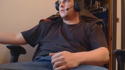 Snapshot of brian7891012 chatting on March 2026 08:35:02 PM brian7891012 online show from March 2026 08:35:02 PM