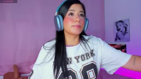 briana11_ online show from February 2026 01:02:01 AM