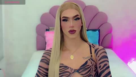 BRIANA online show from February 2025 01:43:02 AM