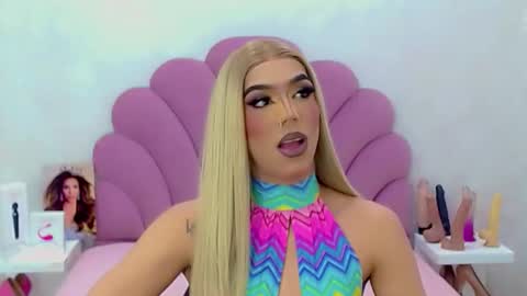 BRIANA online show from February 2026 05:04:01 AM