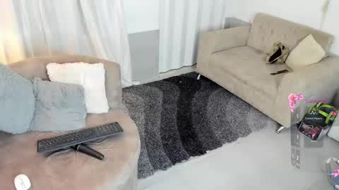 briana online show from March 2025 06:01:02 PM