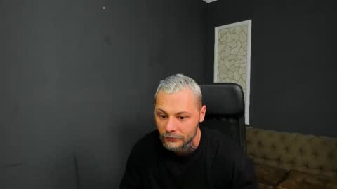 Snapshot of brianhunts chatting on December 2025 05:59:02 AM Brian online show from December 2025 05:59:02 AM