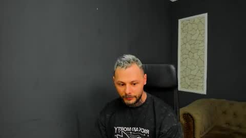 Snapshot of brianhunts chatting on January 2026 05:21:02 AM Brian online show from January 2026 05:21:02 AM