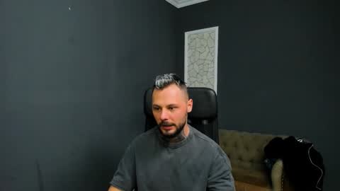 Snapshot of brianhunts chatting on February 2026 05:39:02 AM Brian online show from February 2026 05:39:02 AM