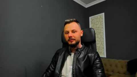 Snapshot of brianhunts chatting on March 2026 05:22:01 AM Brian online show from March 2026 05:22:01 AM