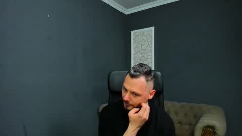 Snapshot of brianhunts chatting on March 2026 05:35:02 AM Brian online show from March 2026 05:35:02 AM