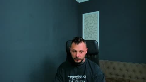 Snapshot of brianhunts chatting on May 2026 04:21:01 AM Brian online show from May 2026 04:21:01 AM