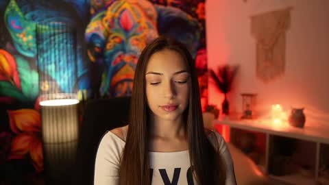 Snapshot of briar_rose18 chatting on February 2025 06:08:02 PM Briar Rose online show from February 2025 06:08:02 PM