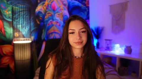 Snapshot of briar_rose18 chatting on March 2025 03:18:02 PM Briar Rose online show from March 2025 03:18:02 PM