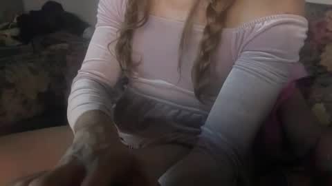 Snapshot of brickmeup chatting on February 2026 09:42:02 AM brickmeup online show from February 2026 09:42:02 AM