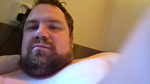 bridgeedude28 online show from July 2026 08:09:01 AM