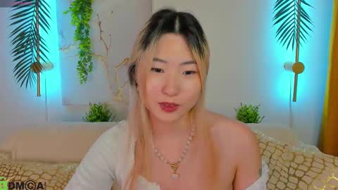 Snapshot of bridgetbottrel chatting on September 2025 07:08:01 AM Bridget online show from September 2025 07:08:01 AM