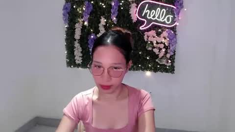 brie_belle online show from December 2024 04:27:02 AM