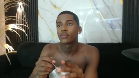 bhrian online show from November 2025 06:04:02 AM