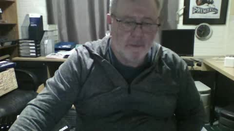 mike07 online show from May 2026 06:24:01 PM