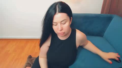 brilliantegirl_ online show from May 2026 12:34:02 PM