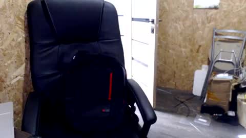 Snapshot of brilliantly chatting on November 2025 04:53:01 PM brilliantly online show from November 2025 04:53:01 PM