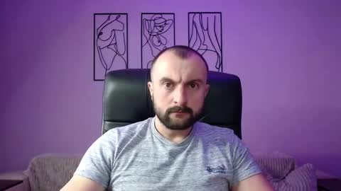 brindlefly69 online show from February 2025 02:48:01 PM