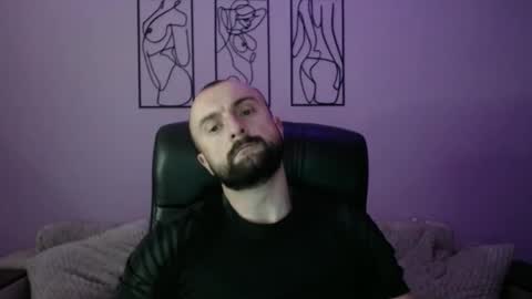 brindlefly69 online show from May 2026 10:34:01 AM